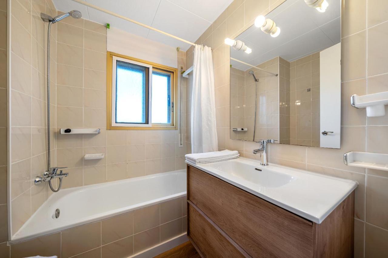 Hauzify I Apartaments Reddis 坎布里尔斯 外观 照片
