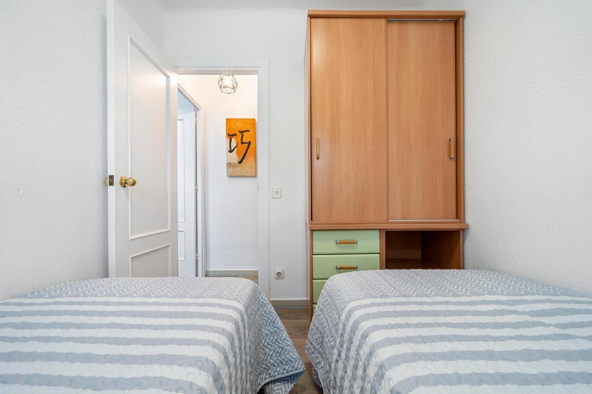 Hauzify I Apartaments Reddis 坎布里尔斯 外观 照片